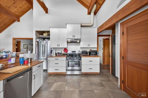23881 Walling Road Geyserville CA 95441