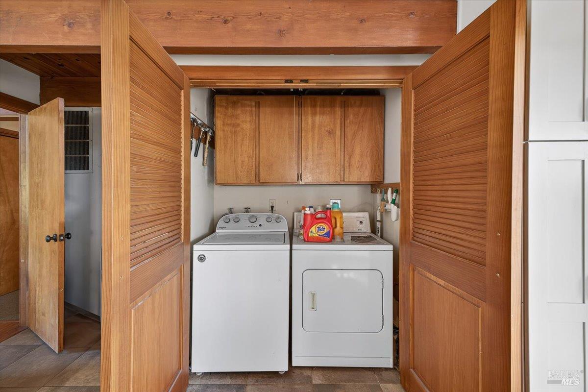 23881 Walling Road Geyserville CA 95441