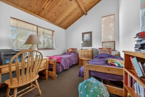 23881 Walling Road Geyserville CA 95441