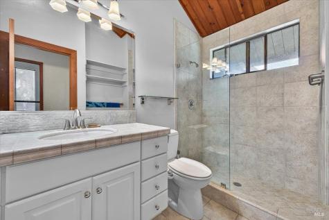 23881 Walling Road Geyserville CA 95441