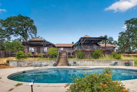 23881 Walling Road Geyserville CA 95441