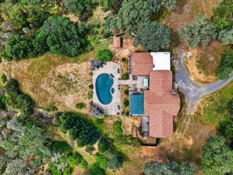 23881 Walling Road Geyserville CA 95441