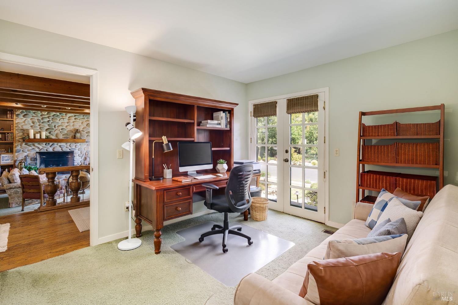 1660 Sylvaner Avenue St. Helena CA 94574