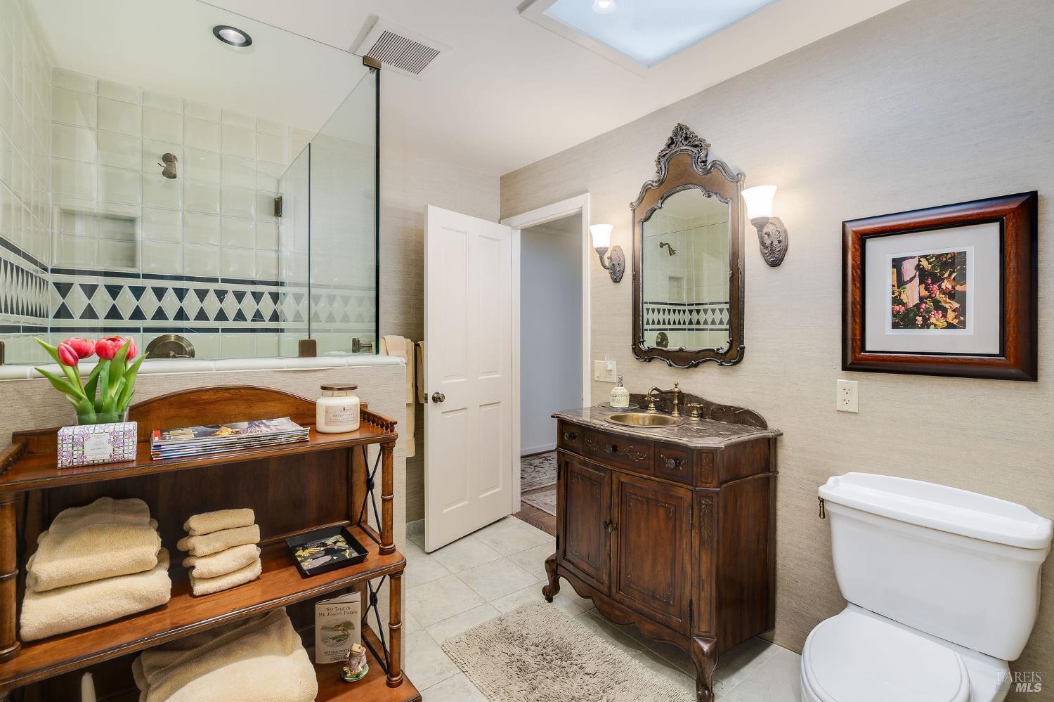 1660 Sylvaner Avenue St. Helena CA 94574