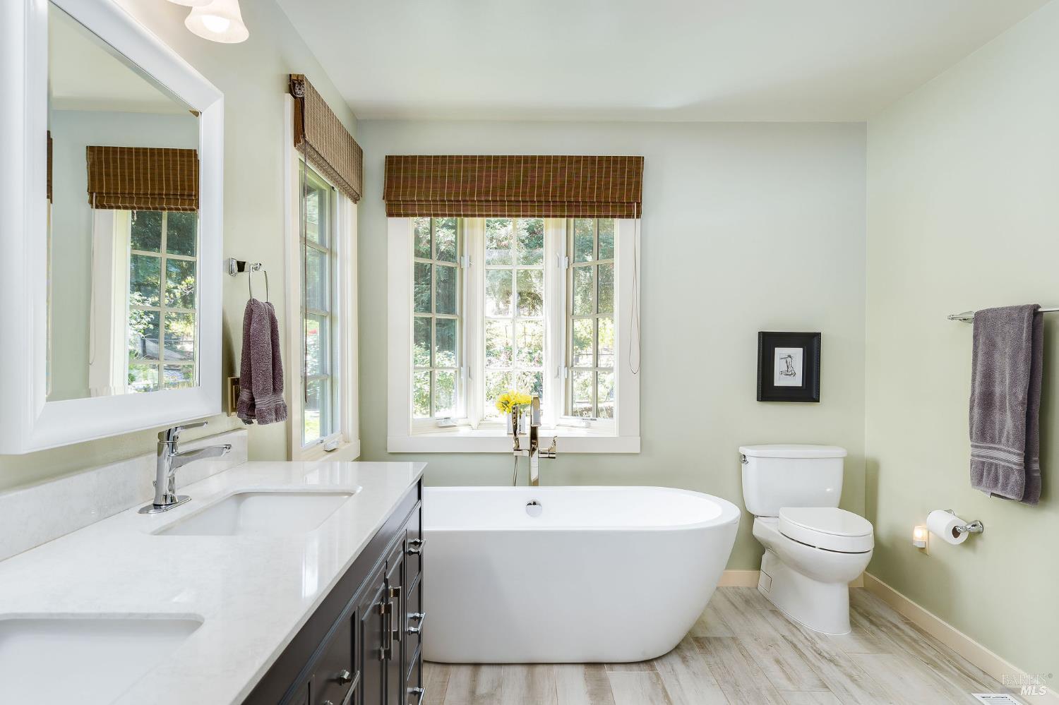 1660 Sylvaner Avenue St. Helena CA 94574