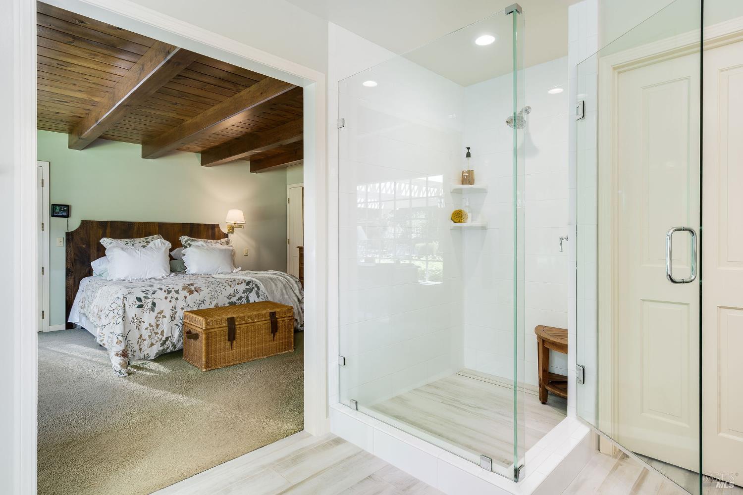 1660 Sylvaner Avenue St. Helena CA 94574