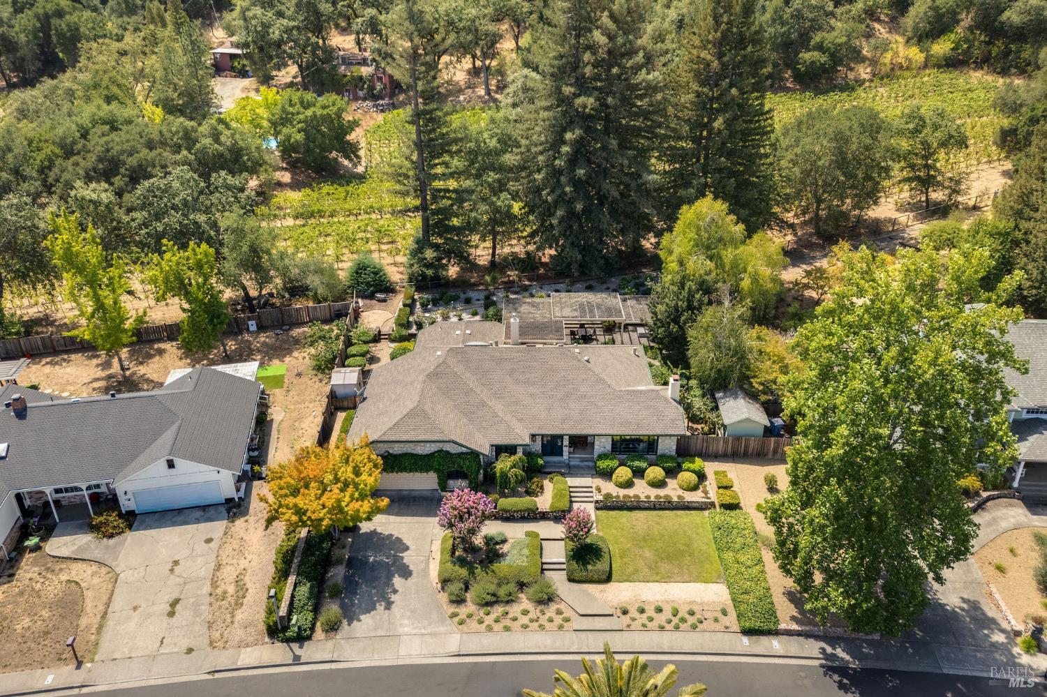 1660 Sylvaner Avenue St. Helena CA 94574