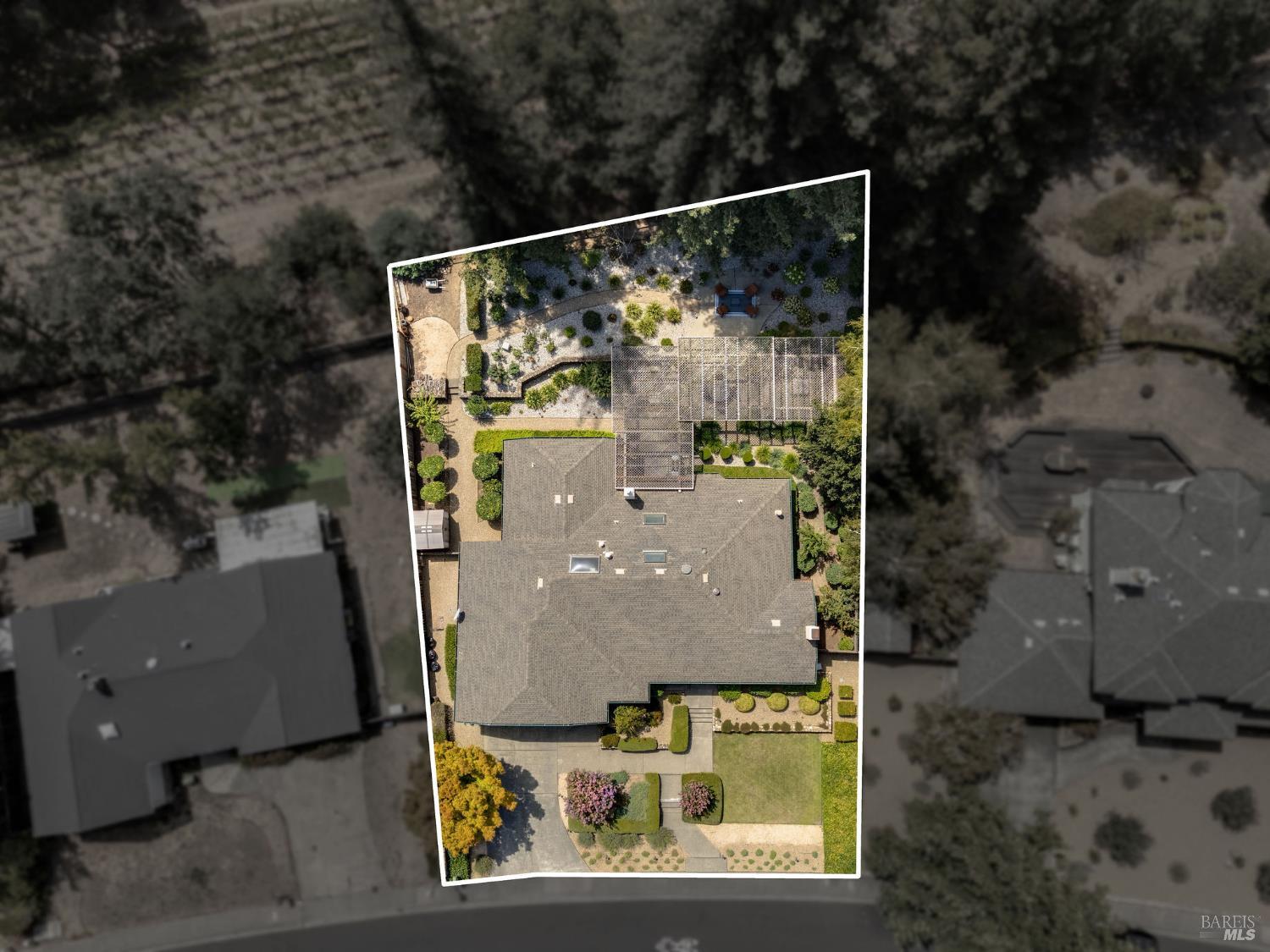 1660 Sylvaner Avenue St. Helena CA 94574