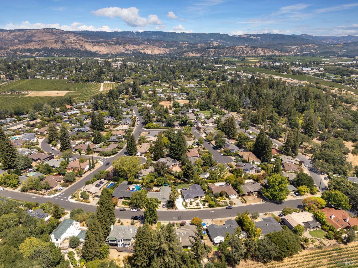 1660 Sylvaner Avenue St. Helena CA 94574