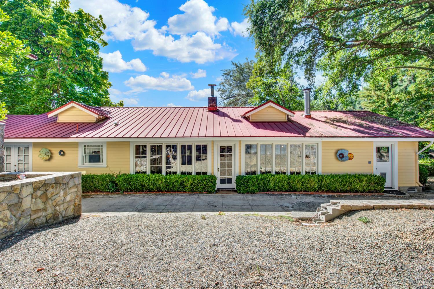 3528-3530 Silverado Trail N Deer Park CA 94574