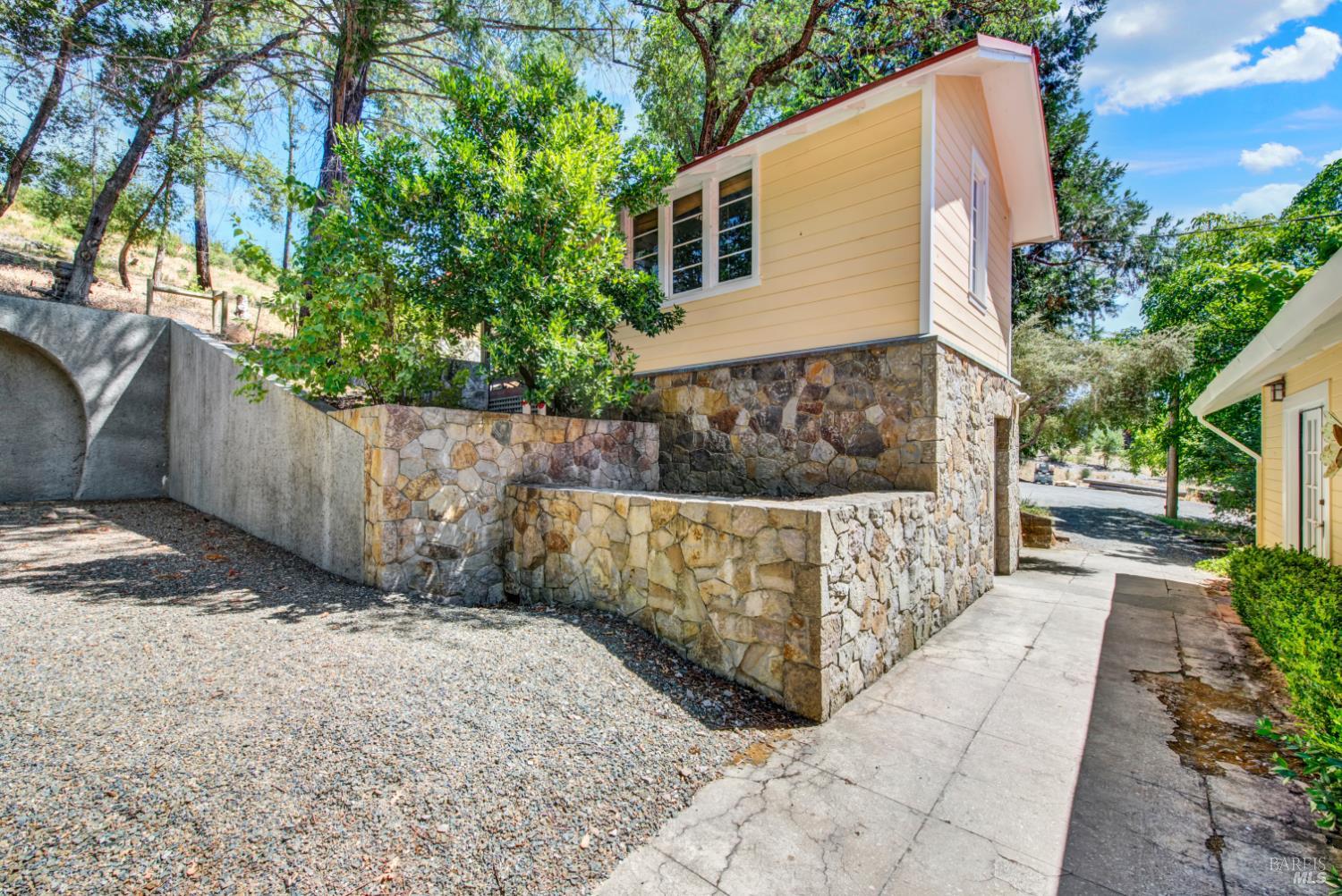 3528-3530 Silverado Trail N Deer Park CA 94574
