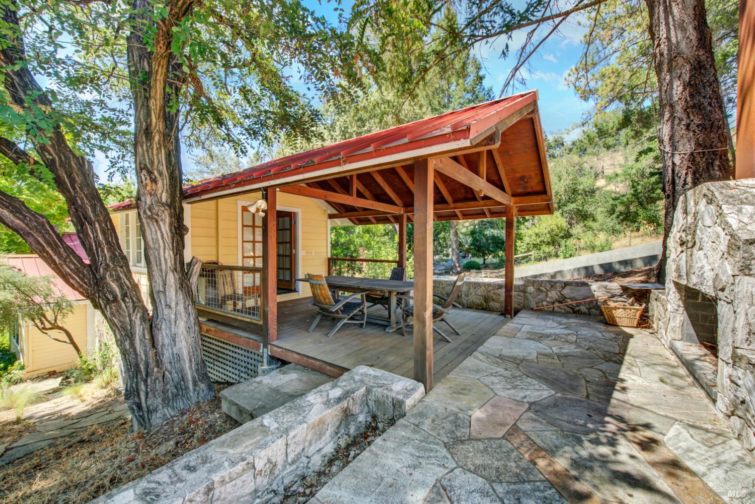 3528-3530 Silverado Trail N Deer Park CA 94574
