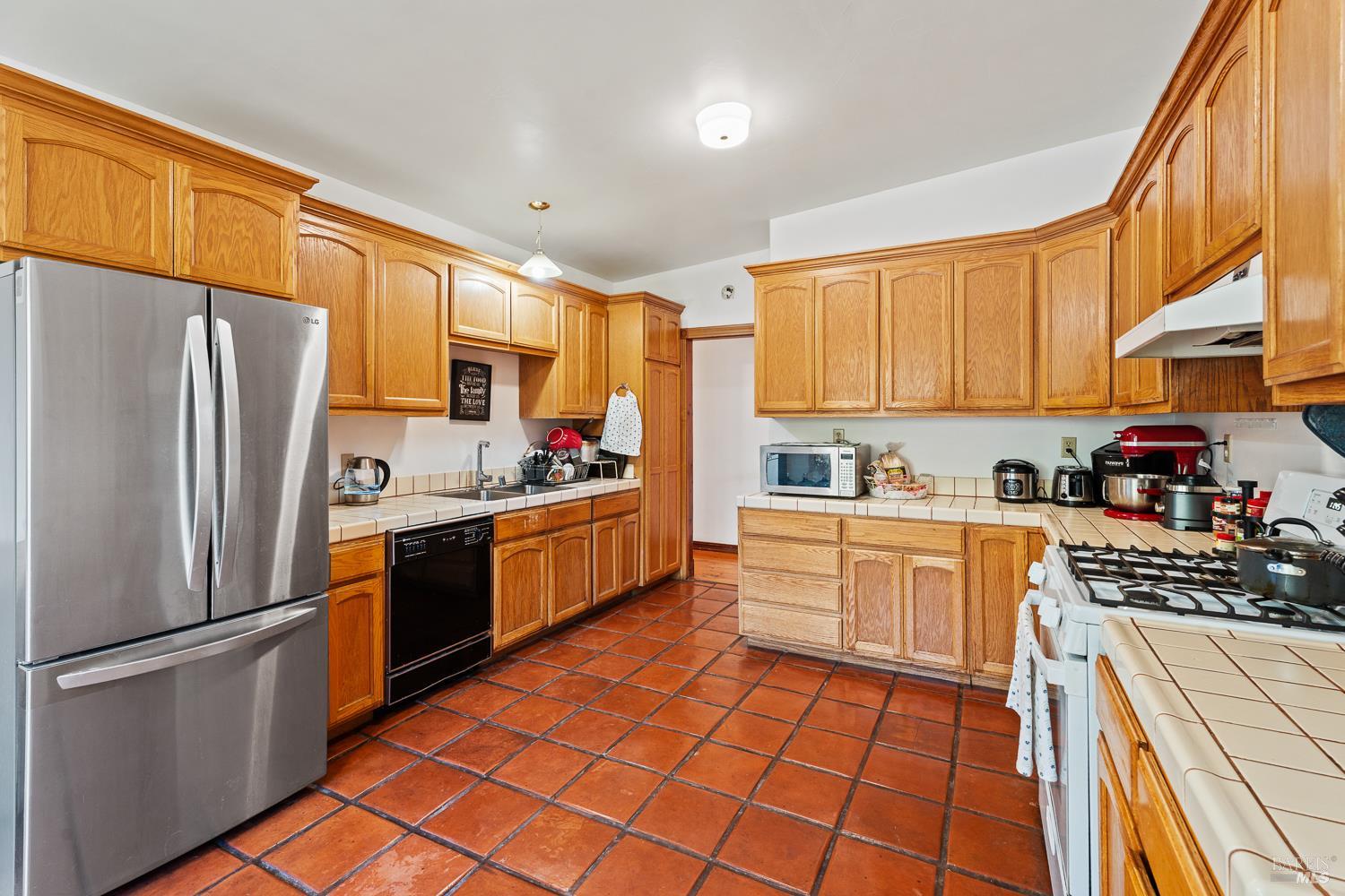 19020 Gschwend Road Philo CA 95466