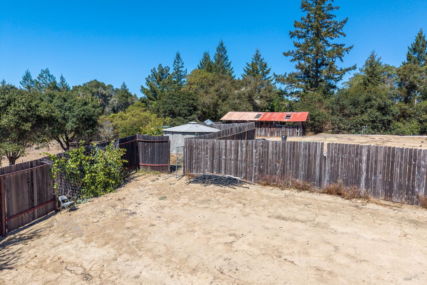 19020 Gschwend Road Philo CA 95466