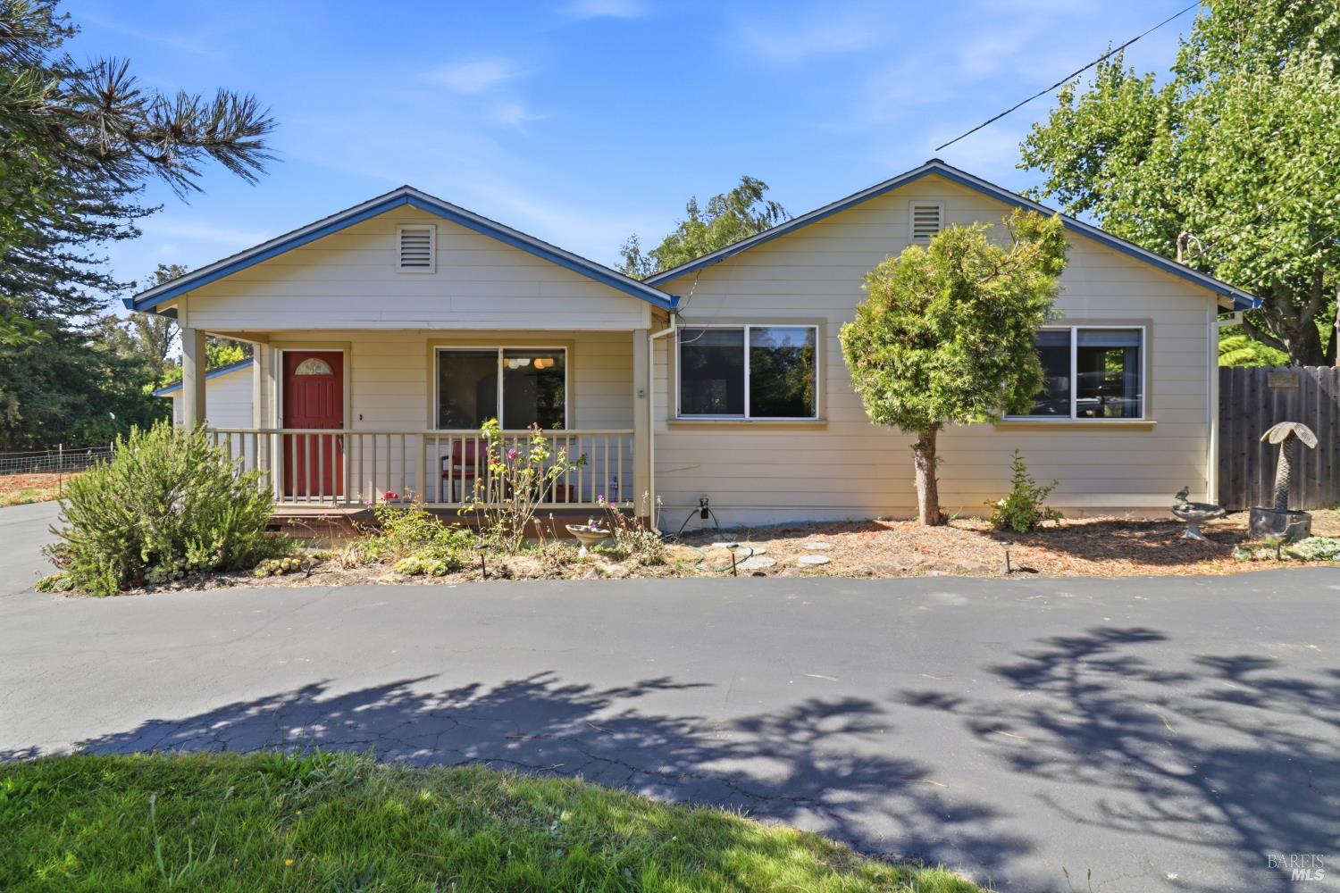 4270 Roblar Road Petaluma CA 94952