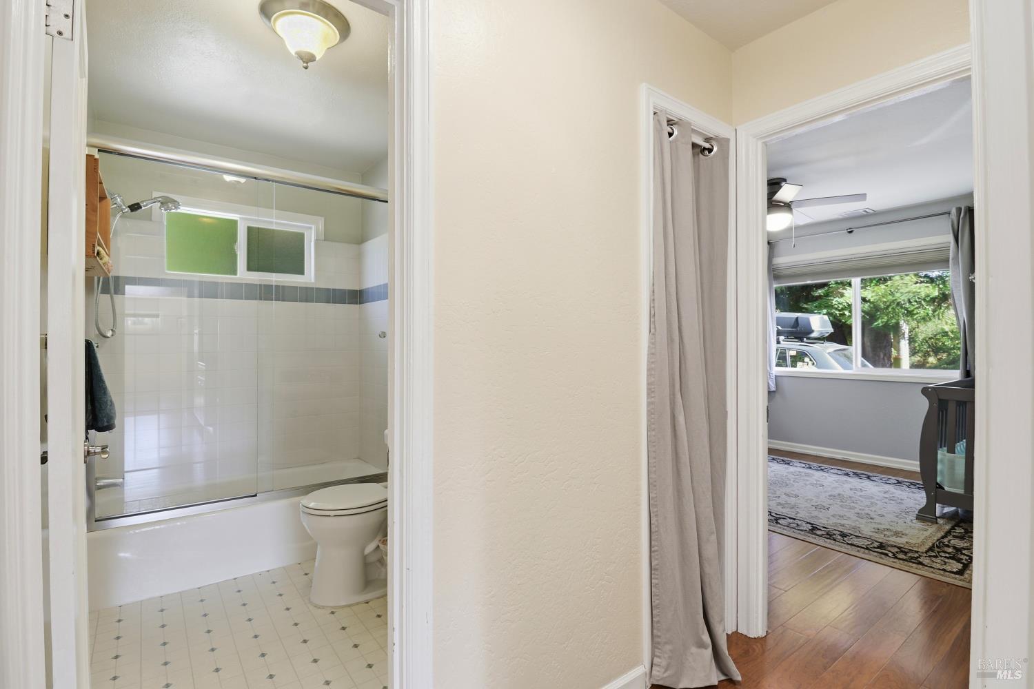4270 Roblar Road Petaluma CA 94952