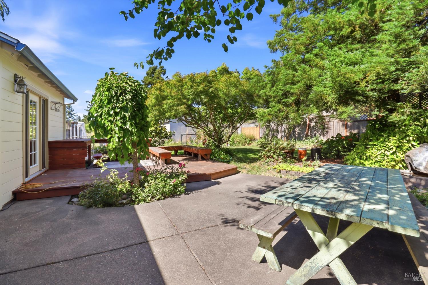 4270 Roblar Road Petaluma CA 94952