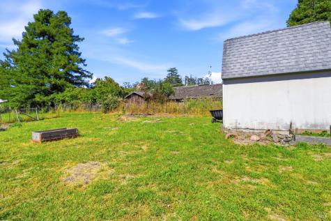 4270 Roblar Road Petaluma CA 94952