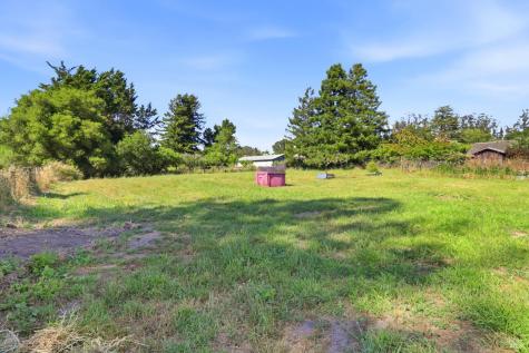 4270 Roblar Road Petaluma CA 94952