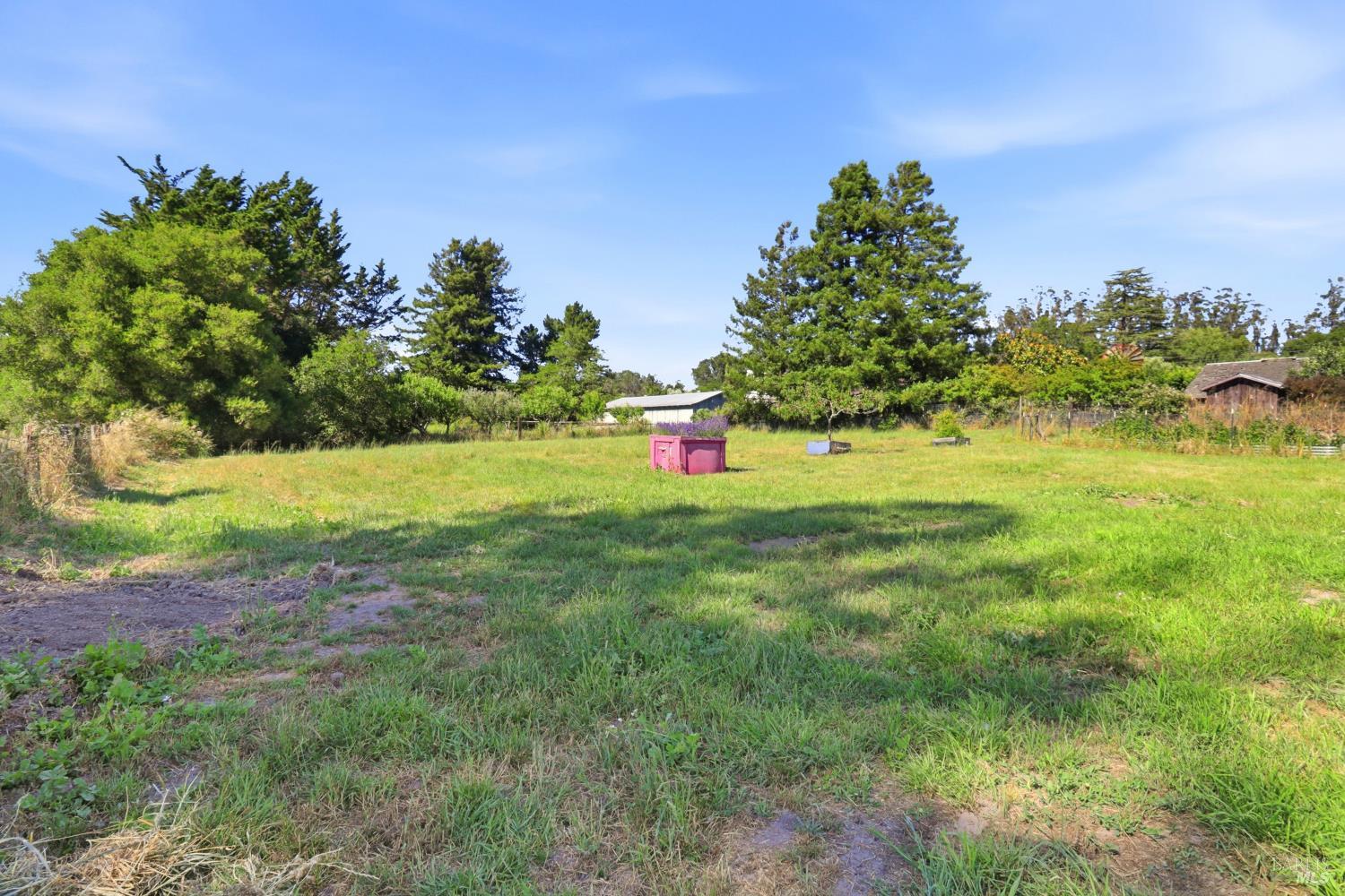 4270 Roblar Road Petaluma CA 94952