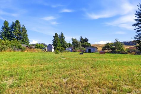 4270 Roblar Road Petaluma CA 94952