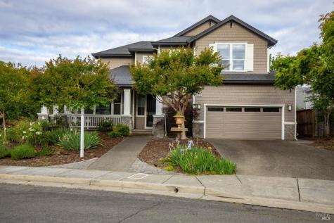 979 Lupine Court Healdsburg CA 95448