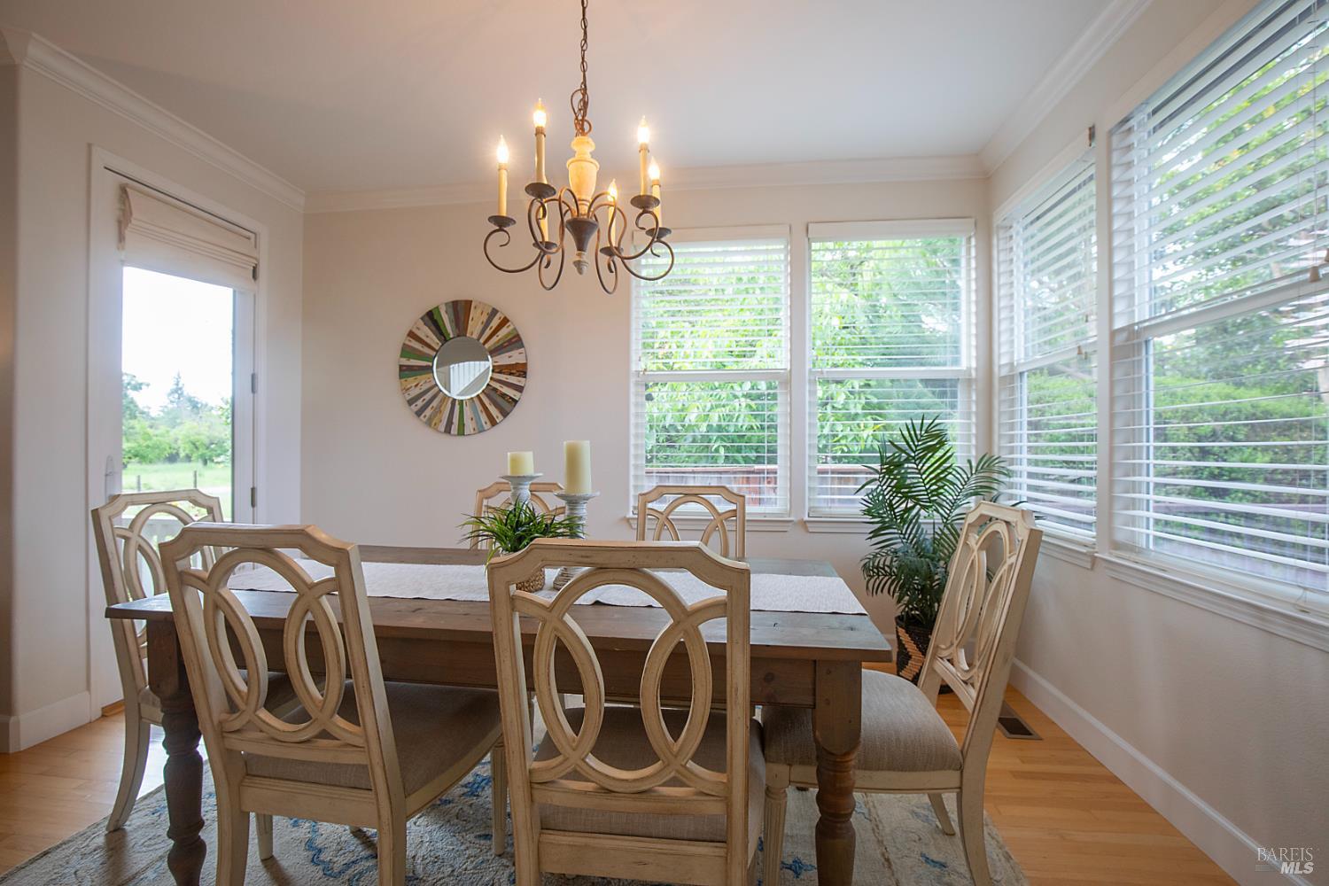 979 Lupine Court Healdsburg CA 95448
