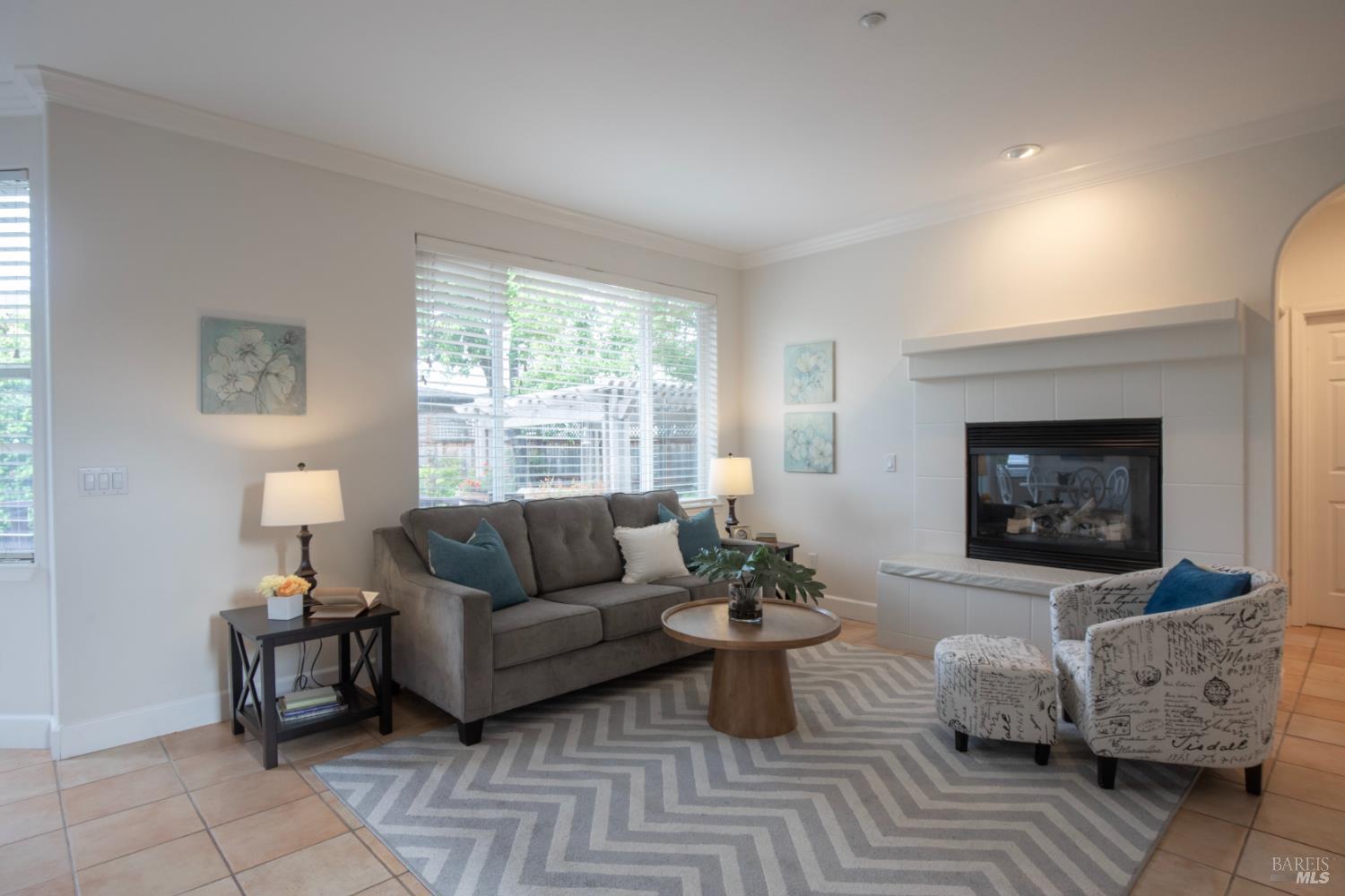 979 Lupine Court Healdsburg CA 95448