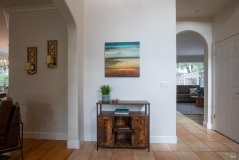 979 Lupine Court Healdsburg CA 95448
