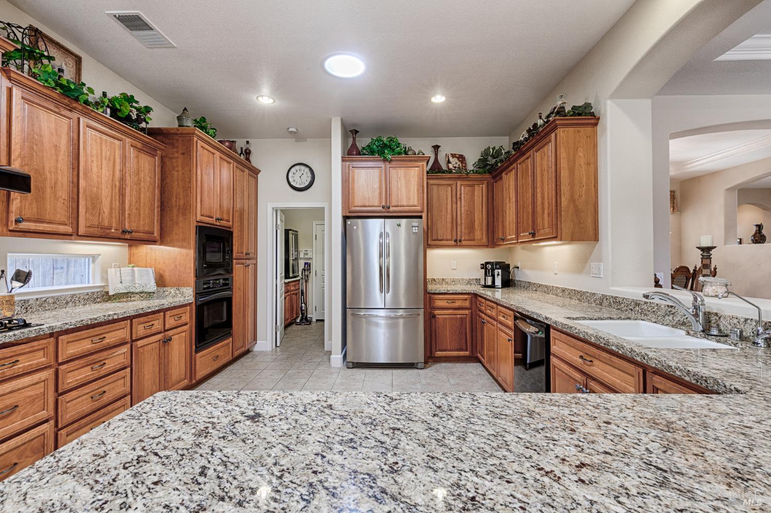 7536 Walnut Orchard Way Santa Rosa CA 95409