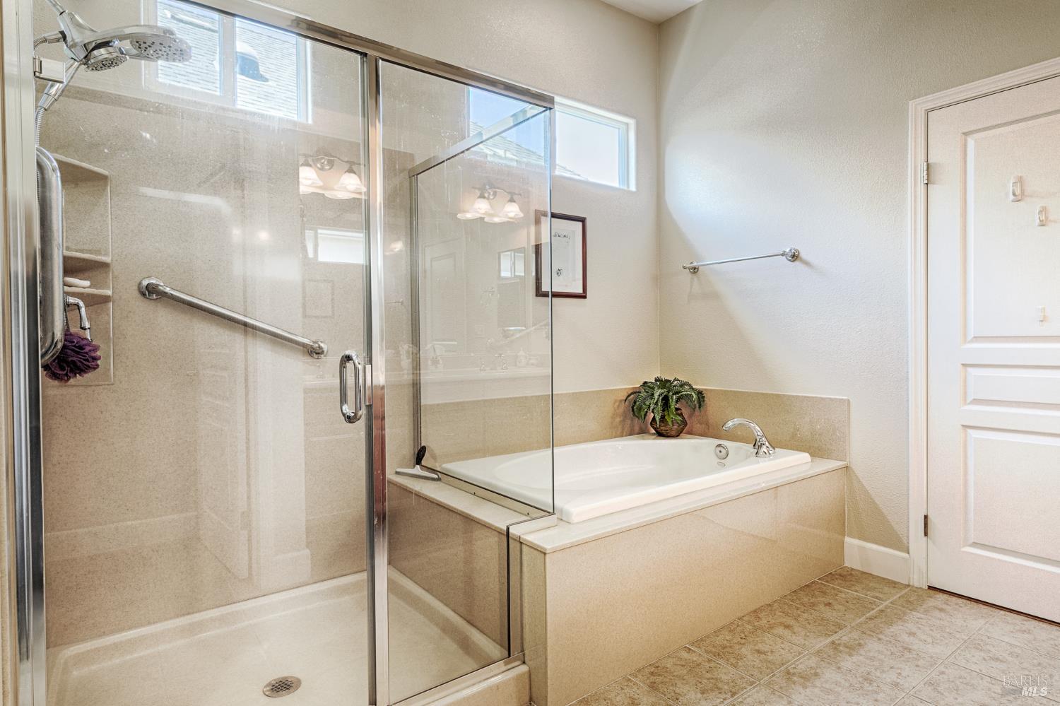7536 Walnut Orchard Way Santa Rosa CA 95409