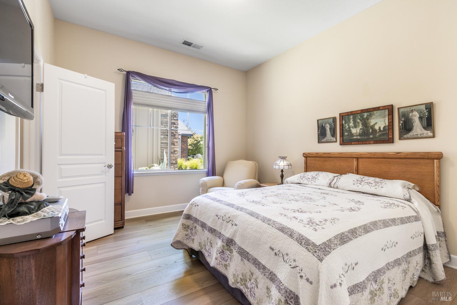 7536 Walnut Orchard Way Santa Rosa CA 95409