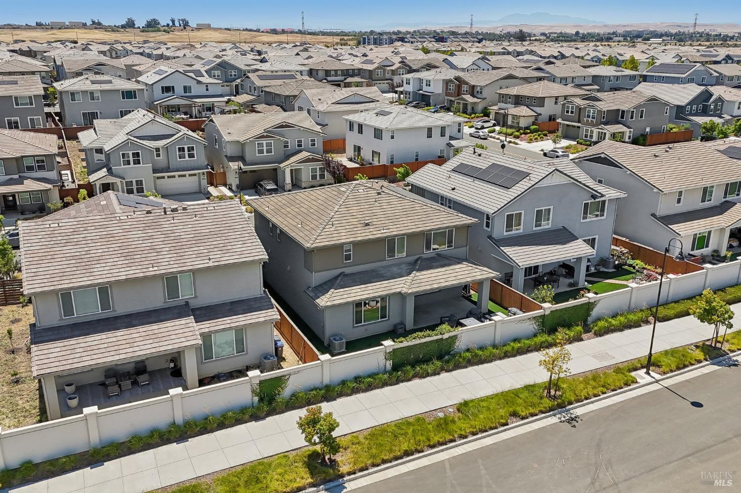 2541 Elan Place Fairfield CA 94533