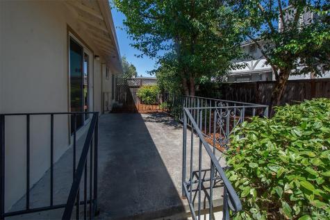 6356 San Francisco Court Rohnert Park CA 94928