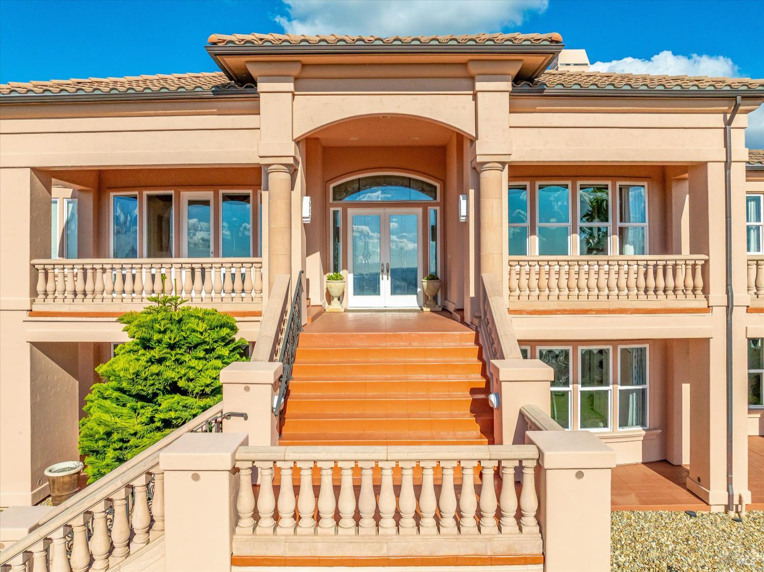 3729 Skyfarm Drive Santa Rosa CA 95403