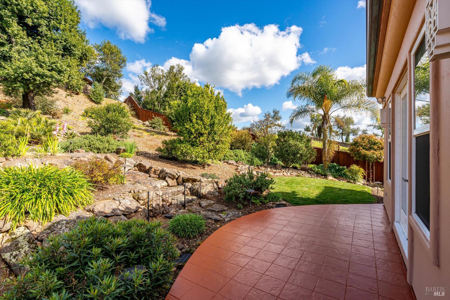 3729 Skyfarm Drive Santa Rosa CA 95403