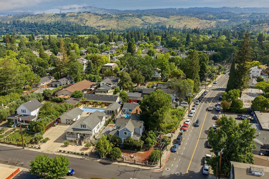 1046 Pope Street St. Helena CA 94574