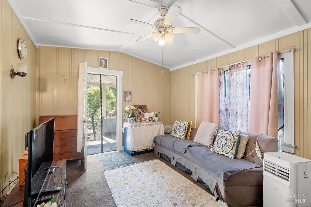 1046 Pope Street St. Helena CA 94574