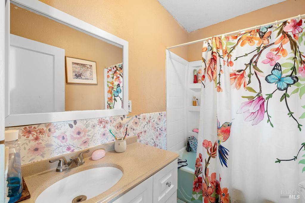 1046 Pope Street St. Helena CA 94574