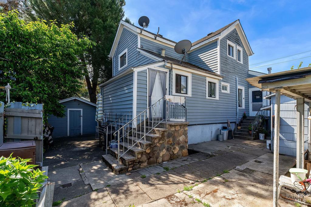 1046 Pope Street St. Helena CA 94574