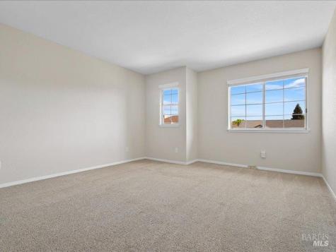 117 Nottingham Way Windsor CA 95492