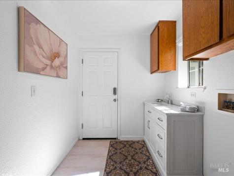 117 Nottingham Way Windsor CA 95492