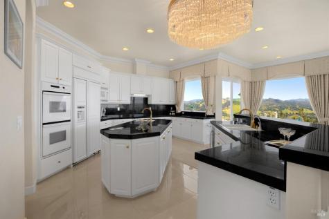 3682 Rocky Knoll Way Santa Rosa CA 95404