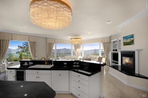 3682 Rocky Knoll Way Santa Rosa CA 95404