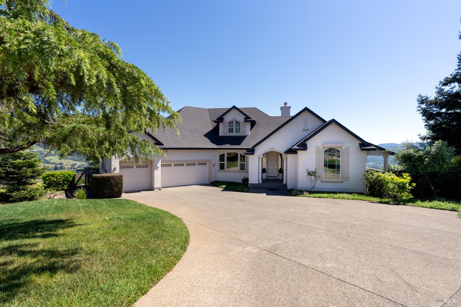 3682 Rocky Knoll Way Santa Rosa CA 95404