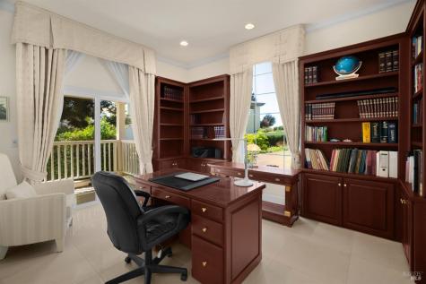 3682 Rocky Knoll Way Santa Rosa CA 95404