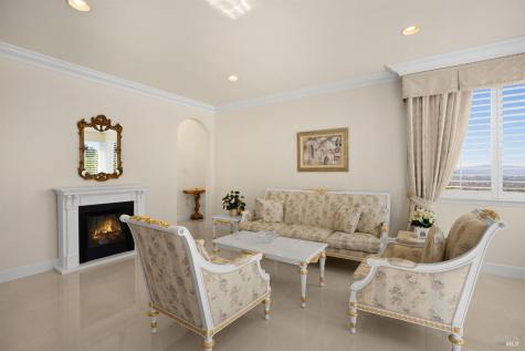 3682 Rocky Knoll Way Santa Rosa CA 95404