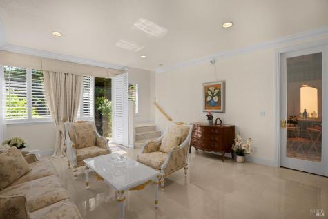 3682 Rocky Knoll Way Santa Rosa CA 95404