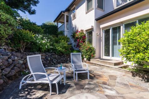3682 Rocky Knoll Way Santa Rosa CA 95404