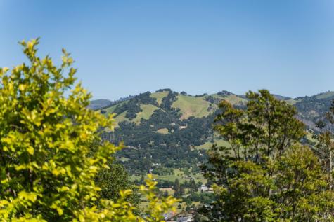 3682 Rocky Knoll Way Santa Rosa CA 95404